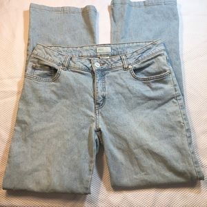 JLo low rise light washed jeans